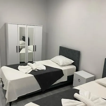 Herna Suit's Apartament *