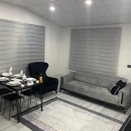 Апартаменты Herna Suit's