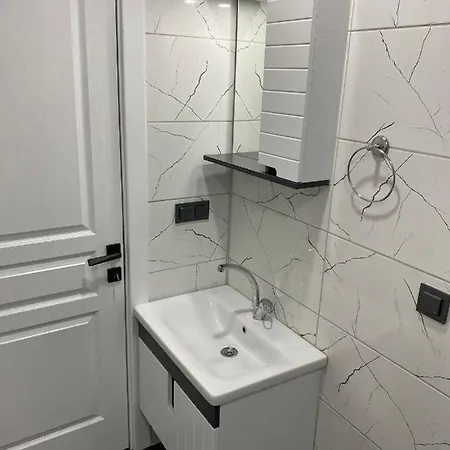 Apartment Herna Suit's *